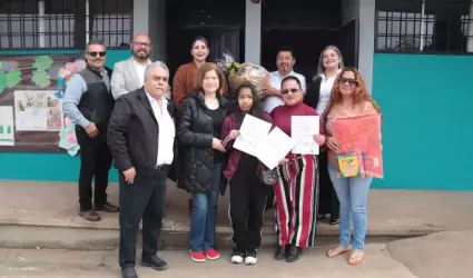 Destaca alumna rosaritense en Concurso Nacional de Dibujo sobre la importancia d