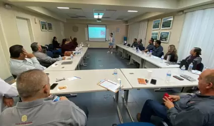 Promueve CESPM el uso del lenguaje incluyente y no sexista a trav�s de taller