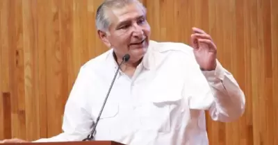 Soy empresario y puedo financiar mis recorridos: Ad�n Augusto