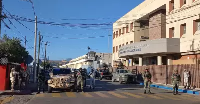 Ria al interior de "La Peni" en Tijuana