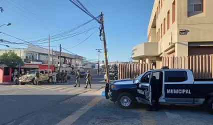 Ria al interior de "La Peni" en Tijuana