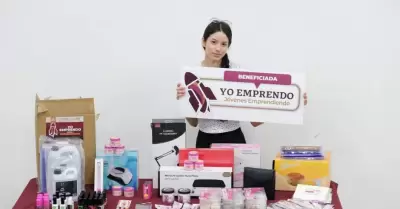 Emprendedores con entrega de apoyos