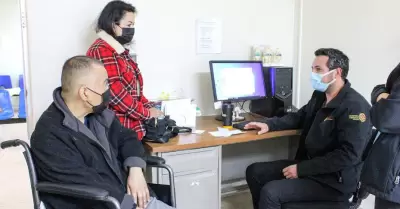 Invita Secretaría de Salud a hombres mayores de 45 años a realizarse examen grat