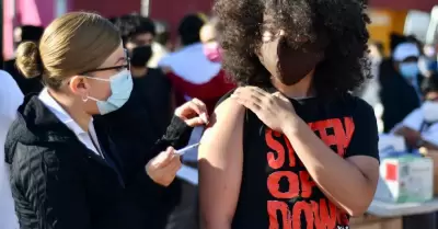 Promueve ISSSTECALI medidas preventivas para una juventud plena