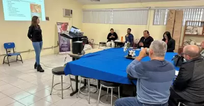 Impulsa COEPRIS BC certificaci�n de tienditas escolares de la zona escolar 23 en