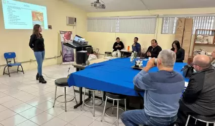 Impulsa COEPRIS BC certificaci�n de tienditas escolares de la zona escolar 23 en