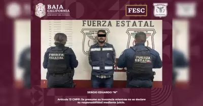 Arrestan a hombre por violencia de pareja