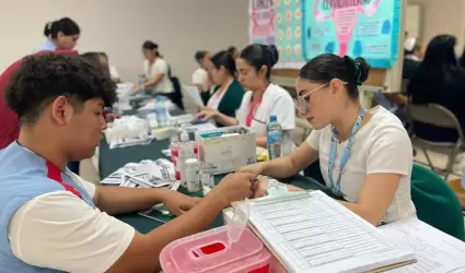 Implementa IMSS BC feria de la salud PrevenIMSS en empresa maquiladora