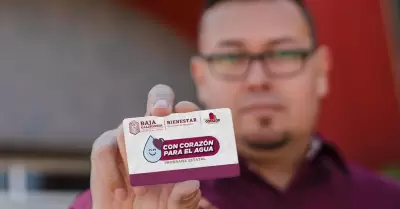 Tarjeta con el Corazn para el Agua