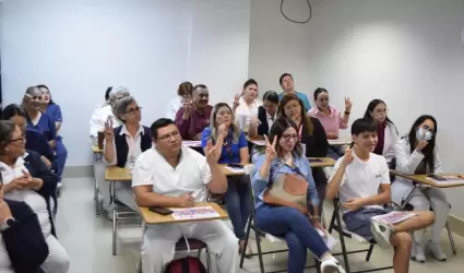 Recibe personal del HMIM capacitaci�n de lengua de se�as mexicanas