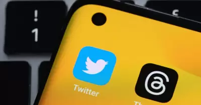 Aplicaciones Twitter y Threads en tel�fono m�vil