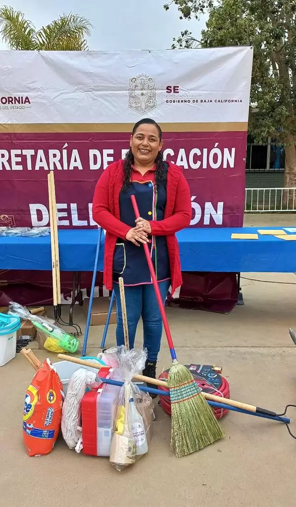 Entrega de mltiples apoyos en San Quintn