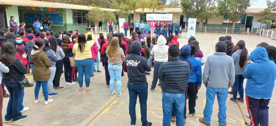 Entrega de mltiples apoyos en San Quintn