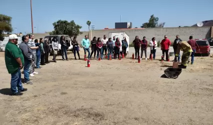 Actualiza Oficial�a Mayor BC a personas servidoras p�blicas en combate y prevenc