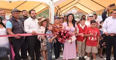 Entrega de vialidad a residentes del Ejido Lzaro Crdenas