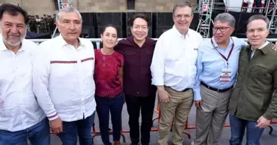 Mario Delgado y las "corcholatas" de Morena.