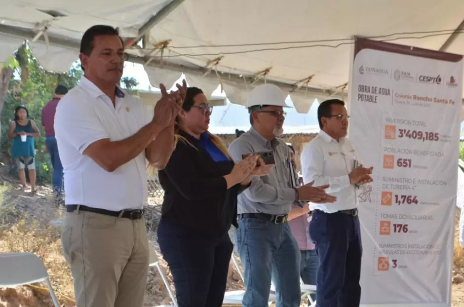 Introduccin de agua potable en la colonia Rancho Santa Fe