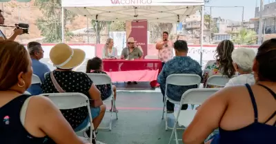 S�ndico Rafael Leyva atiende peticiones ciudadanas en la colonia 10 de mayo