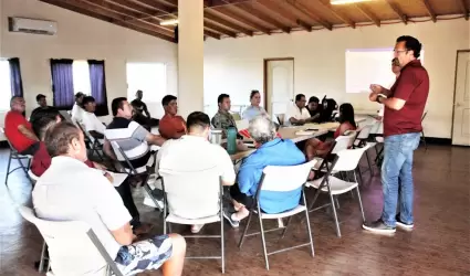 Formaliza SEPESCA BC comit� para el ordenamiento pesquero y acu�cola de bah�a de