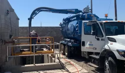 Realiza CESPM trabajos de mantenimiento en la planta de bombeo de aguas residual