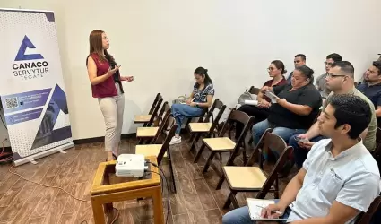 Colabora COEPRIS BC con CANACO Tecate en la impartici�n de la nom 251 a sus afil