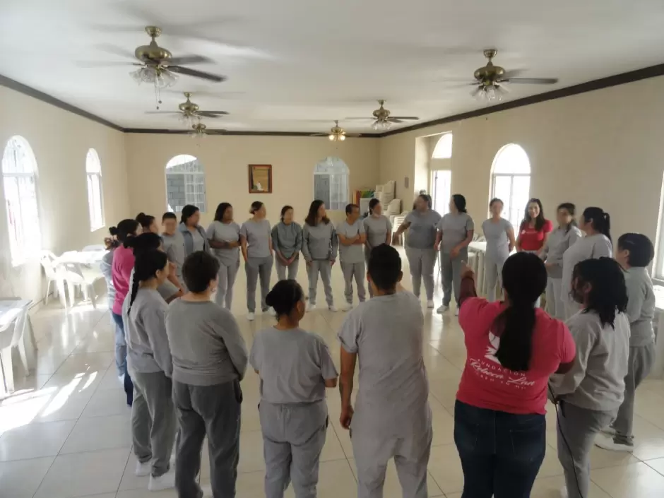 Desarrollo personal de la poblacin femenil del centro penitenciario de Tijuana