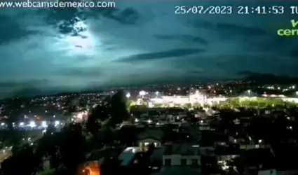 Blido atraviesa el cielo