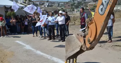 Obra de introduccin de alcantarillado sanitario