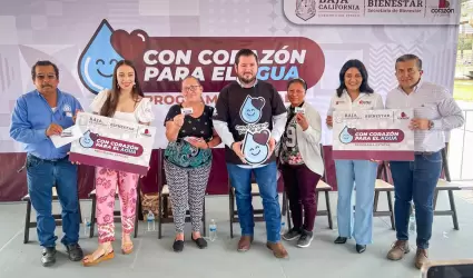 Tarjeta con el Corazn para el agua