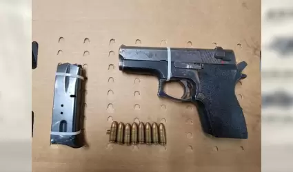 Polic�as neutralizan amenaza con arma de fuego y detienen a agresor