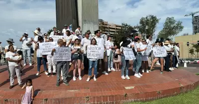 Anestesilogo se manifiestan en Tijuana