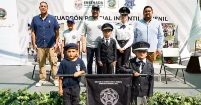 Encabeza Armando Ayala arranque del campamento del Escuadr�n Policial Infantil J