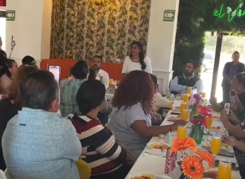 Desayunos con la Comunidad