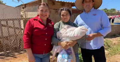 Beneficia DIF Municipal y Mercado El Mayorista a familias de Maneadero