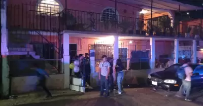 Fiesta clandestina con 220 menores