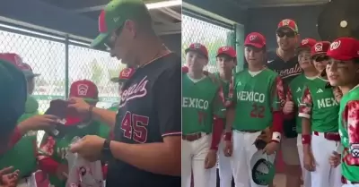 Joey Meneses convive con la Seleccin Mexicana de Pequeas Ligas