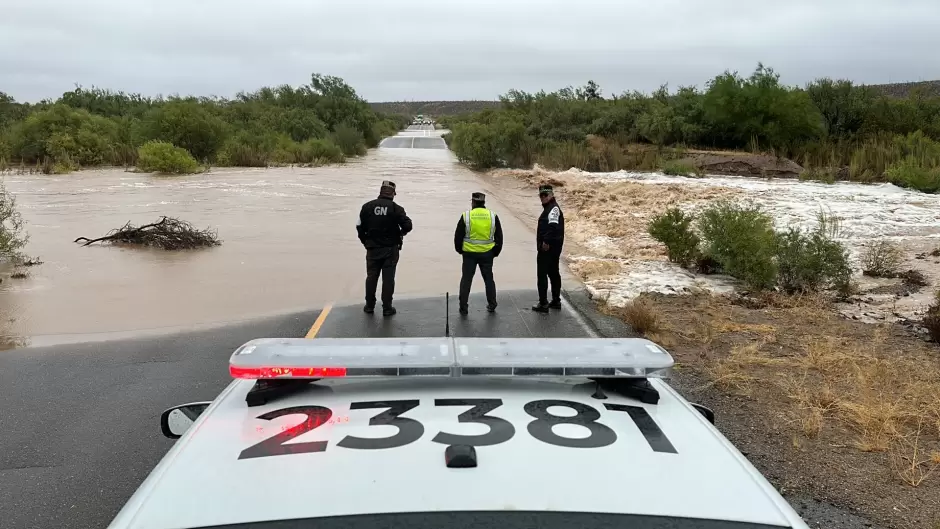 Vuelca autobs en Catavia