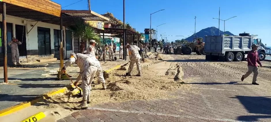 Ejrcito Mexicano inicia la fase de recuperacin en BC y BCS