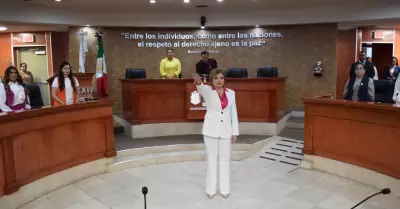 Designan a Ma. Elena Andrade como Fiscal General del Estado