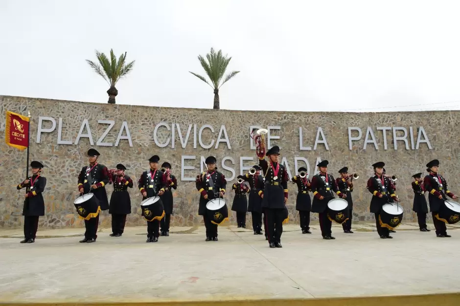 Concurso de escolta y banda de guerra