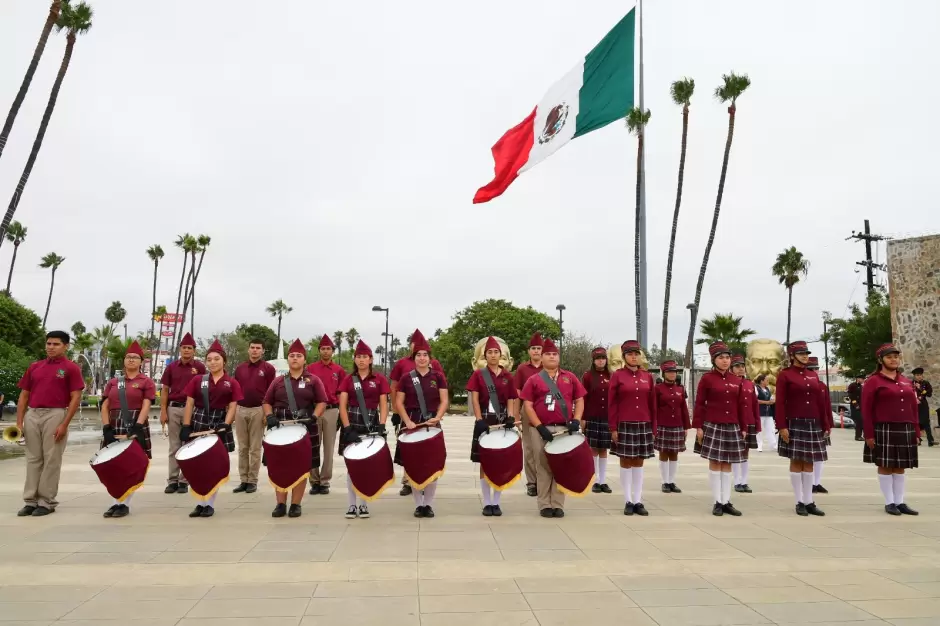 Concurso de escolta y banda de guerra