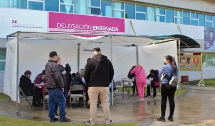 Becas de aprovechamiento y educaci�n especial en Ensenada