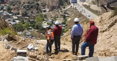 Rehabilitacin del emisor de Lneas Cuatas en Playas de Tijuana