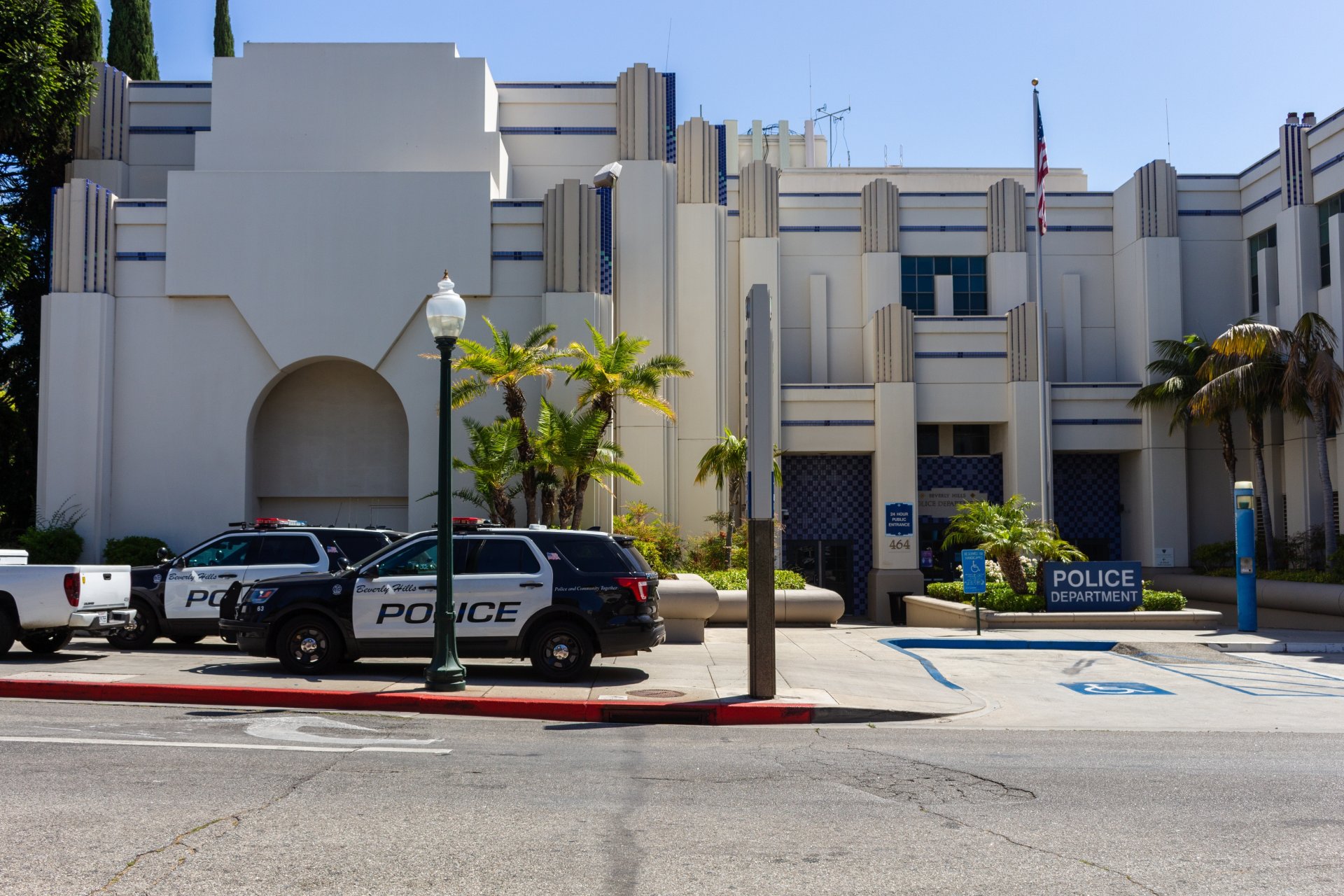 California aprueba millones para combatir el crimen minorista organizado - Uniradio Informa Baja California