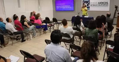 Personal del poder judicial del estado se capacit� en lengua de se�as mexicana