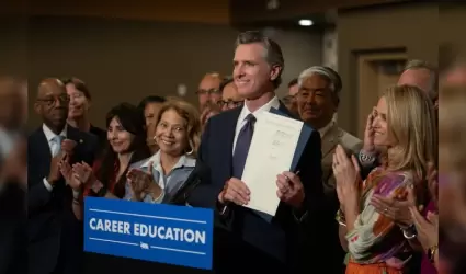 El gobernador Newsom firma una orden ejecutiva