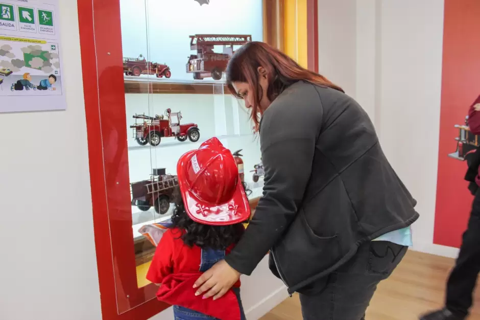 Exhibicin "Bomberos de Tijuana: coleccin de juguetes"