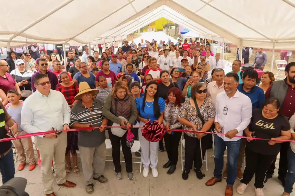 Inauguracin de calles prometidas en campaa