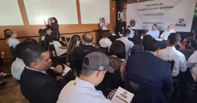 Certifican a estudiantes de Mexicali en el programa PASE