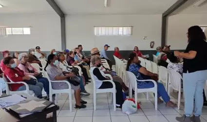 Fomentan elevar nivel de bienestar de adultos mayores mediante ejercicios de mem